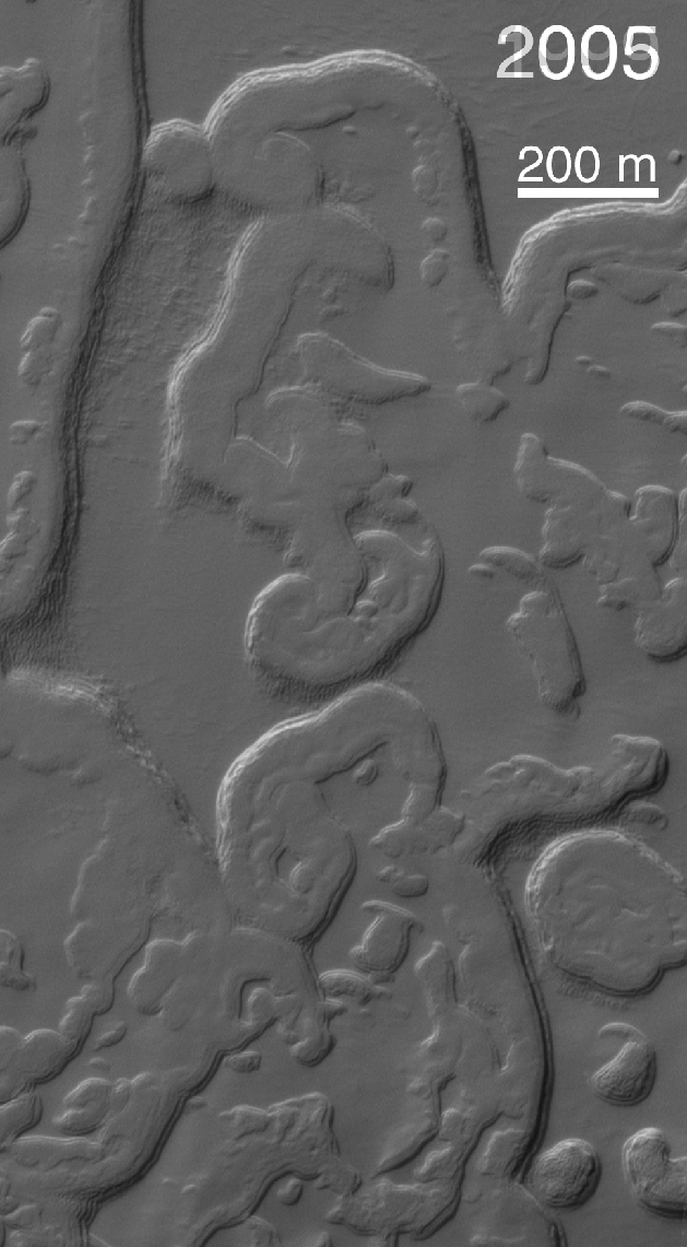 Large animated GIF showing changes in south polar scarps in successive years, 1999, 2001, 2003, and 2005, as seen by MGS MOC.